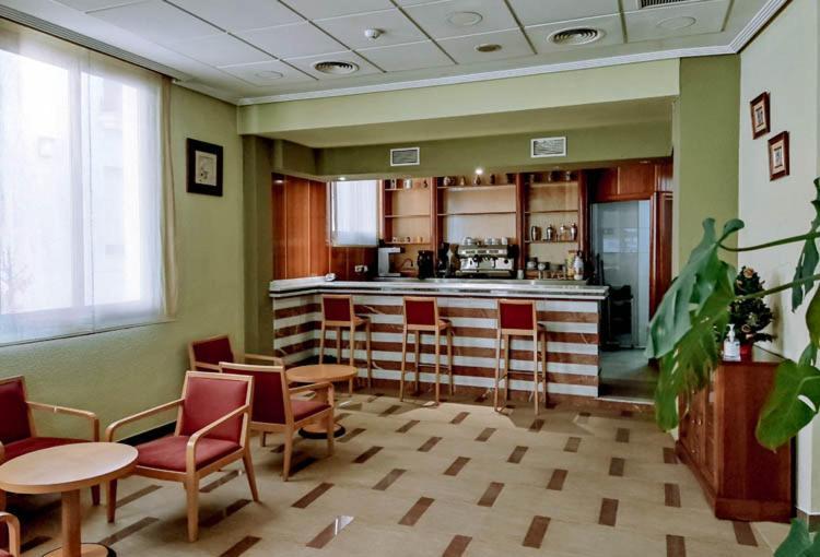 Hostal Plaza Mayor Torrejón de Ardoz Exteriör bild