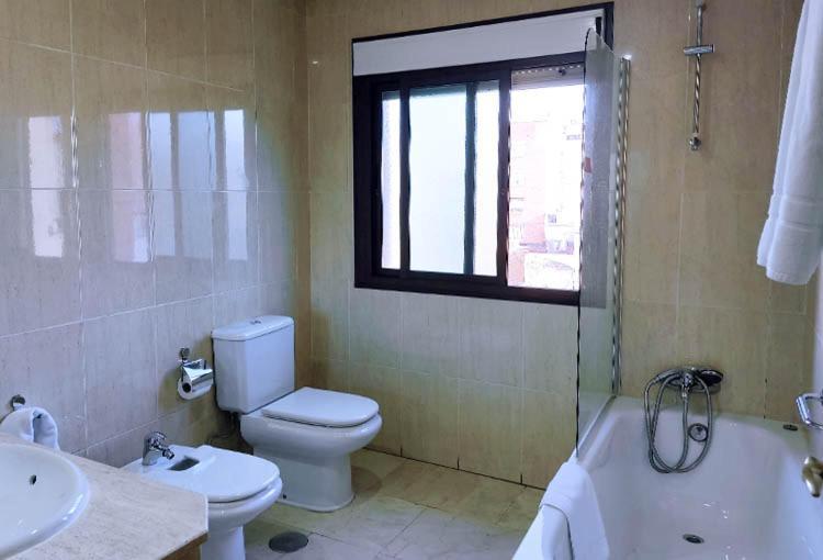 Hostal Plaza Mayor Torrejón de Ardoz Exteriör bild